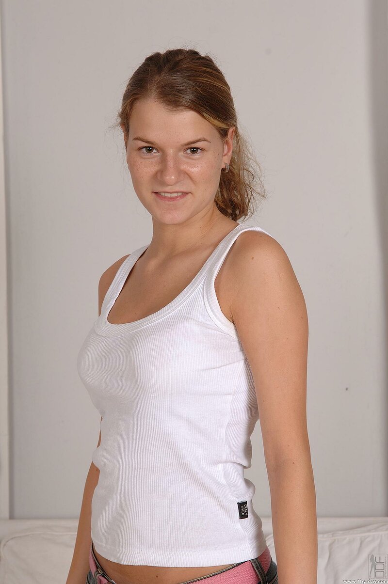 Белла, 22 года, 0 размер груди